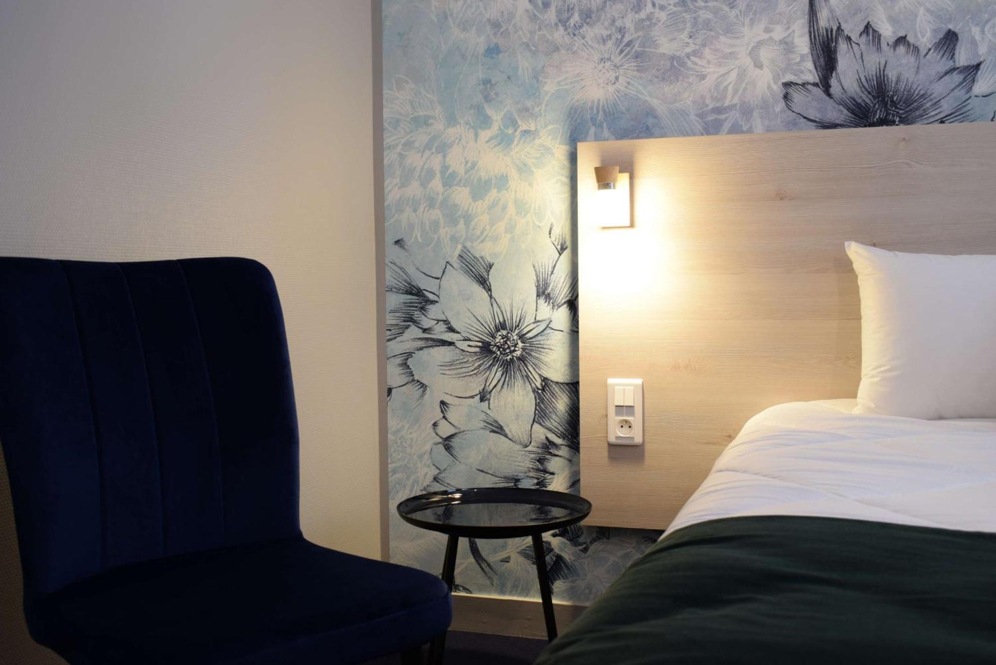 Brit Hotel Au Pays De Vitre Etrelles Luaran gambar