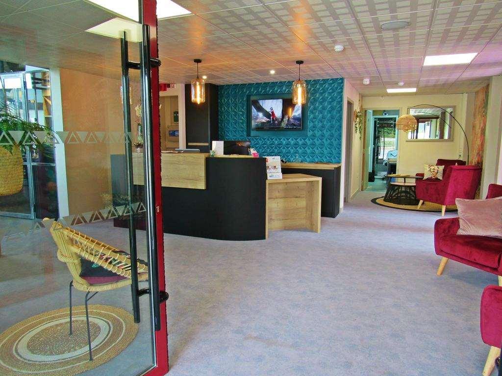 Brit Hotel Au Pays De Vitre Etrelles Dalaman gambar
